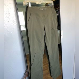 Mountain hardware women’s hiking pants